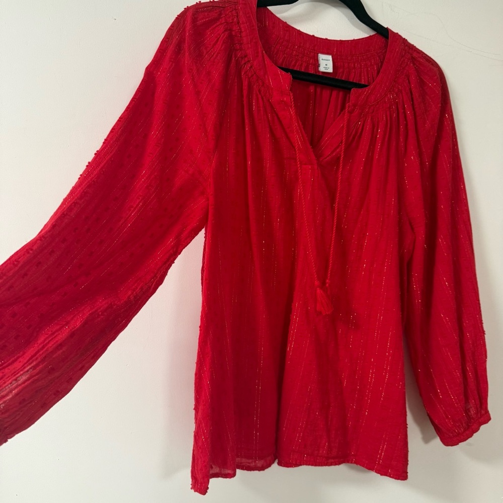 Red flowy top - Picture 2 of 8